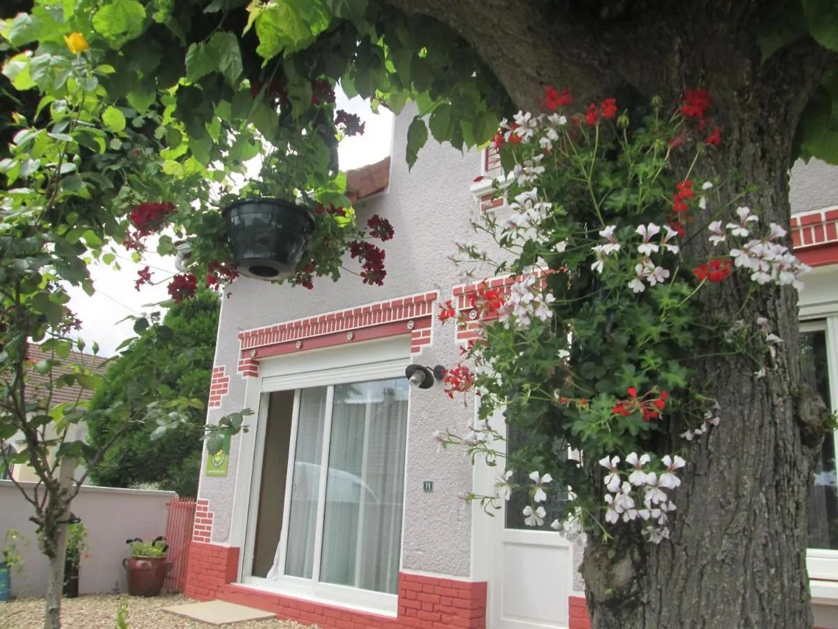 Gite Tout Confort A Molinet, Climatise, Avec Cour Close Et Proche De La Voie Verte ! - Fr-1-489-253 0*, Molinet